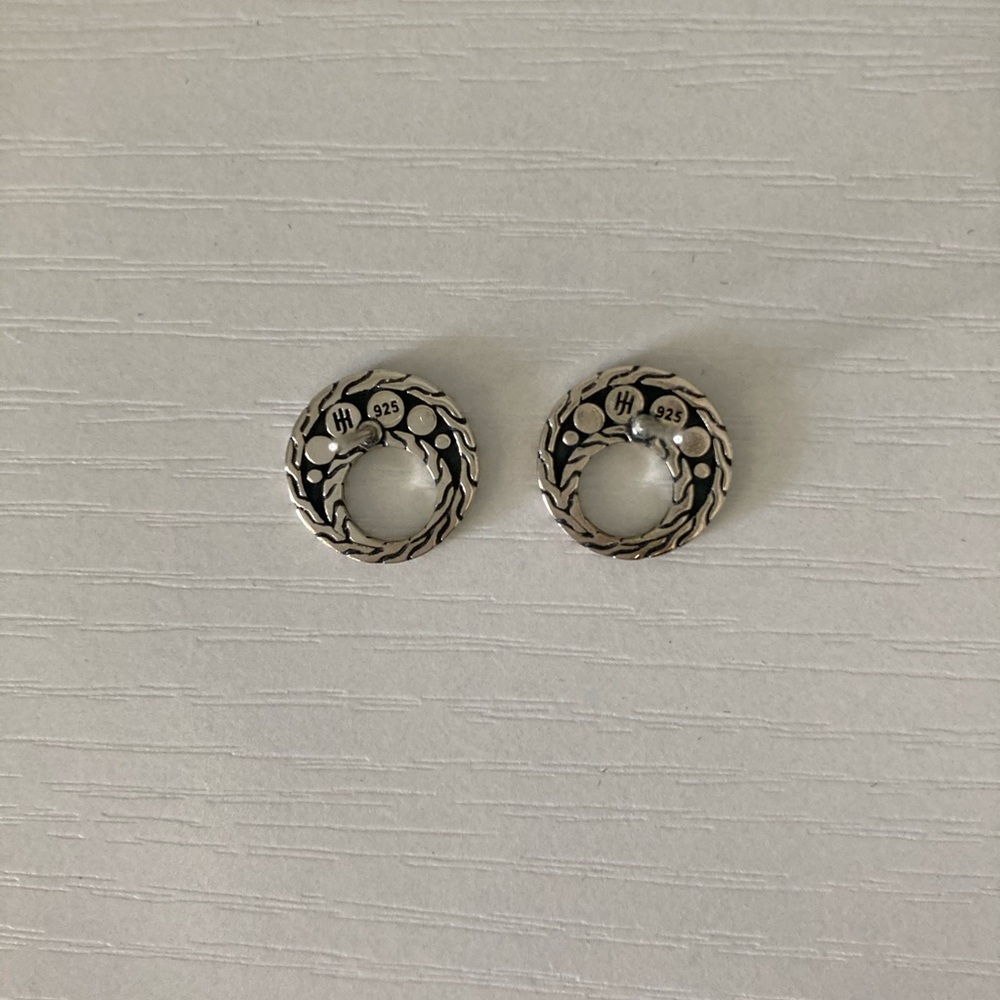 John Hardy “Dot” stud earrings - Picture 2 of 4
